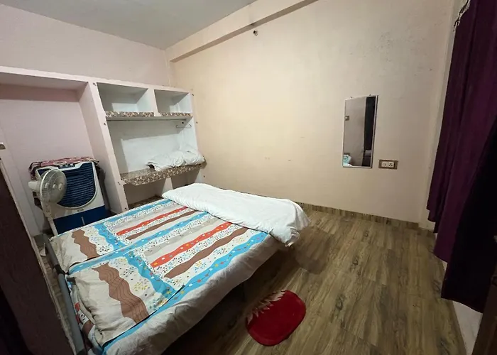 Varun Home Stay